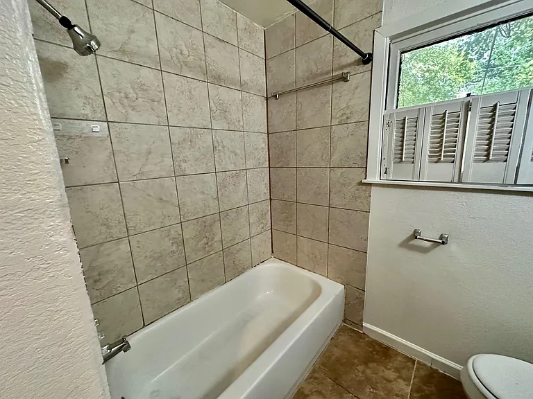 931 Cheatham St — Photo 28