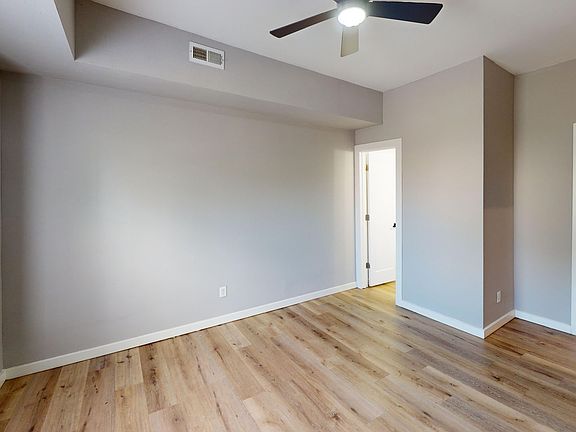 5th image of 5931 Maple Ave