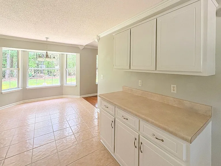 236 Woodbridge Rd — Photo 11