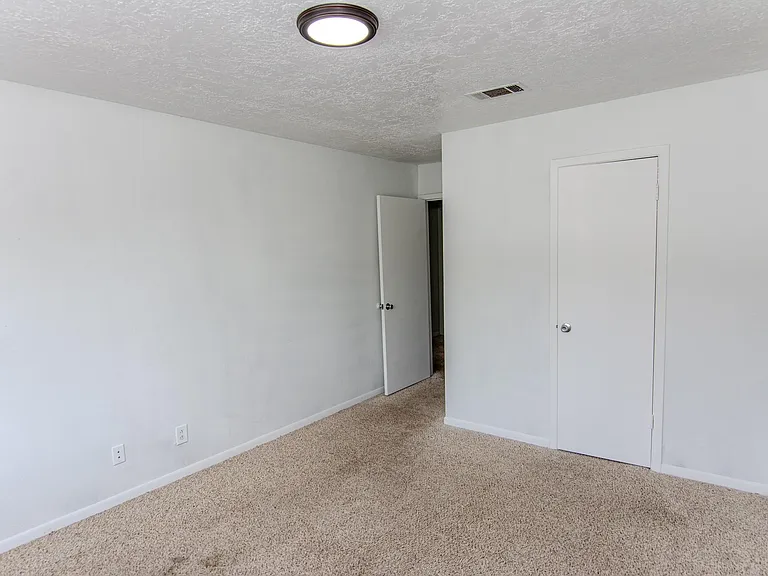 20335 Fieldtree Dr — Photo 12
