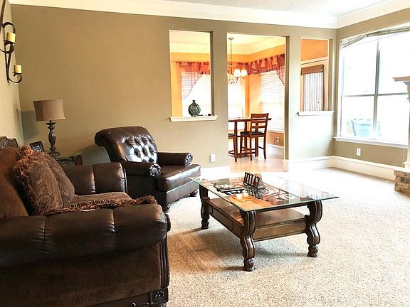 4th image of 4514 Brittany Ln