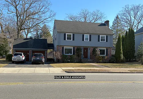 1330 Commonwealth Ave Photo 1