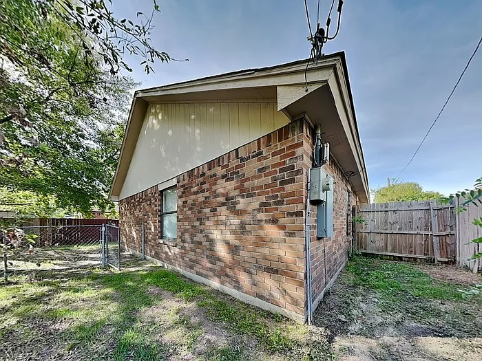 4030 Rustic Trl — Photo 21