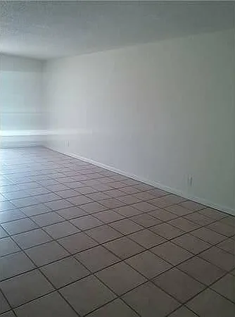 1307 Partridge Close — Photo 3
