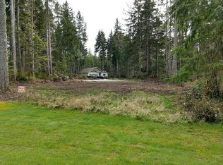 51 E Country Club Pl, Union, WA 98592