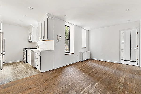 1st image of 317 W 95th St #C1