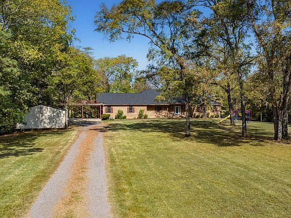 2nd image of 548 County Road 2731