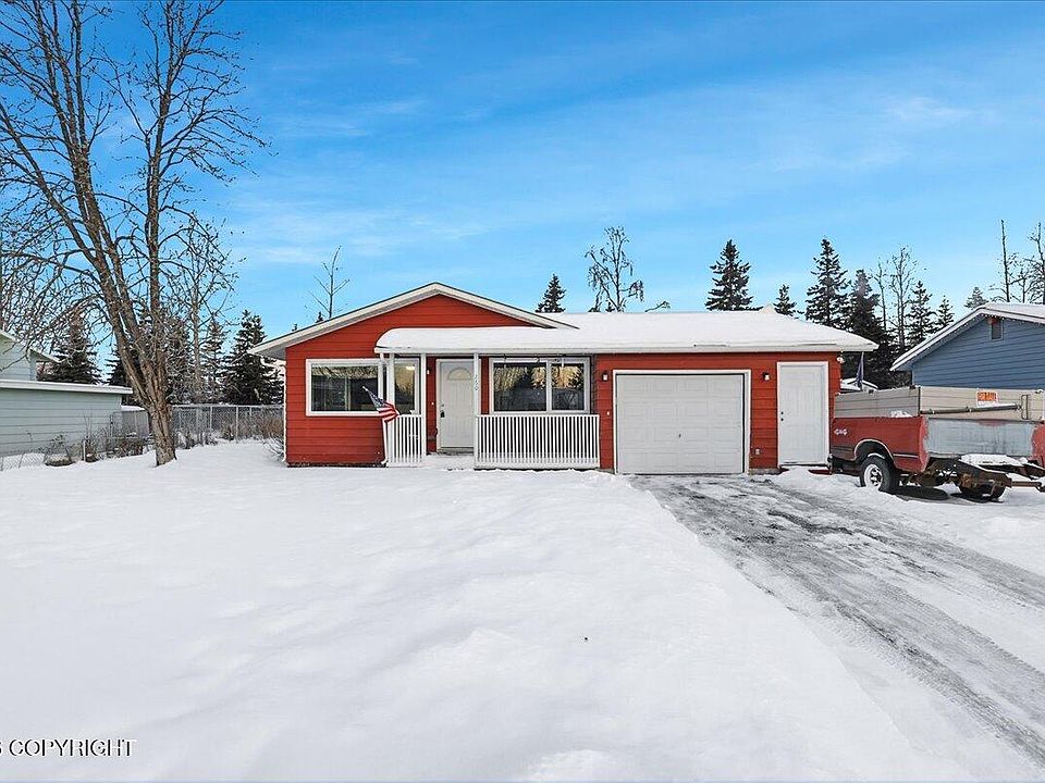 1st image of 260 Redwood Ct