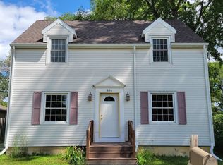 836 6th St SW, Mason City, IA 50401