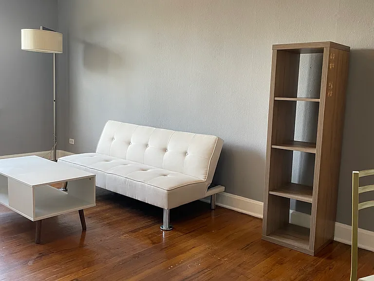1760 N Pearl St #S4 — Photo 5