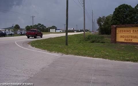 4th image of 10598 Us Highway 98