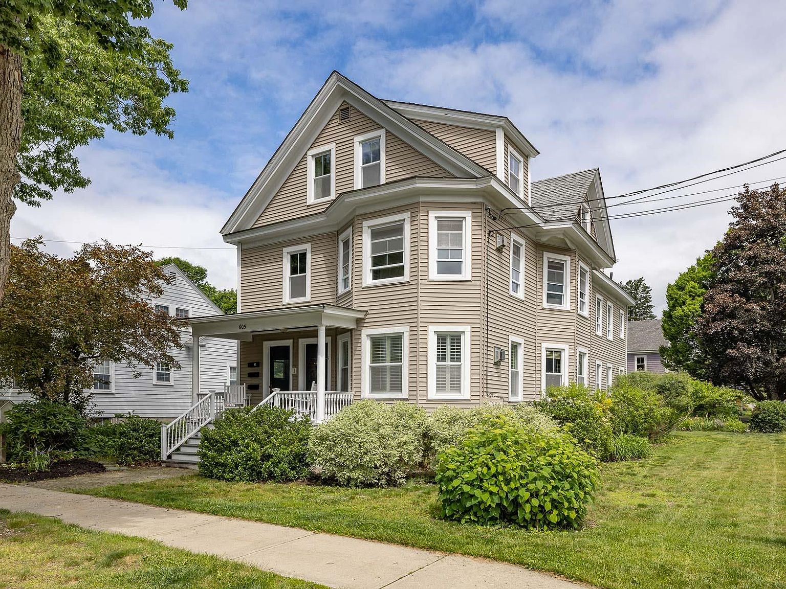 605 Lincoln Avenue UNIT 1, Portsmouth, NH 03801 | Zillow