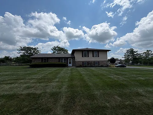 4129 Crest Manor Dr Photo 1