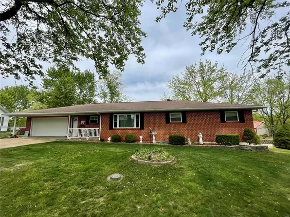 419 E Hardy St, Saint James, MO 65559