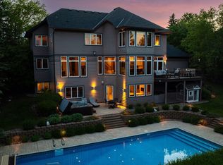 3717 Fairway Point, Woodbury, MN 55125