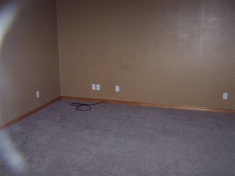 5th image of 101 W Hardin Pl
