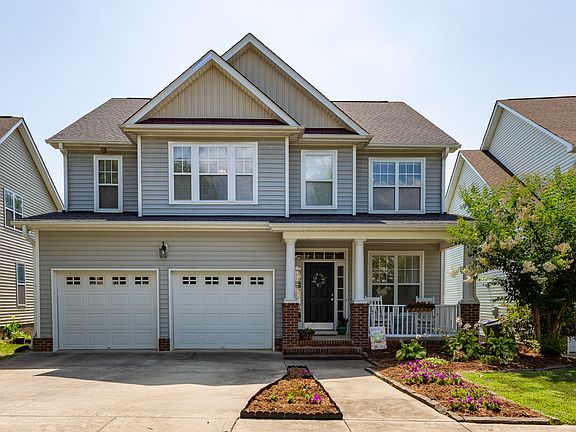 2nd image of 2111 Glenkirk Dr