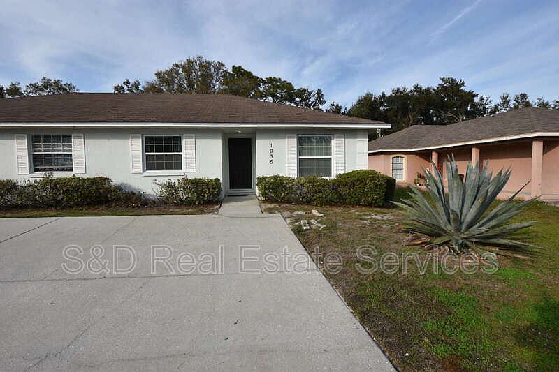 1st image of 1035 Fox Lake Dr