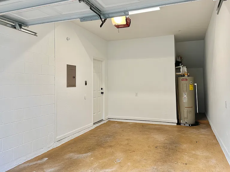 6396 Daysbrook Dr #101 — Photo 29