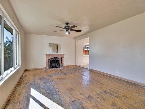 3rd image of 866 Turley Dr