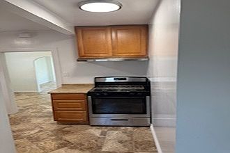 4th image of 5445 Amigo Ave