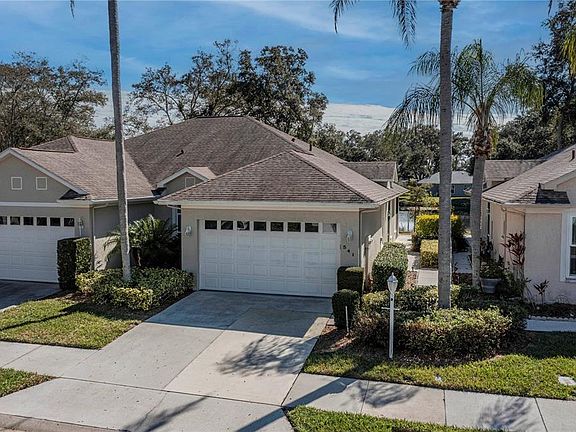 2nd image of 541 Catalina Isles Cir