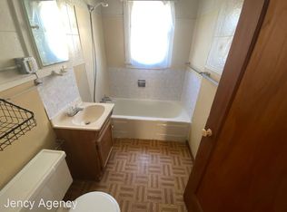 319 S Jay St, Aberdeen, SD 57401