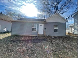 1438 E Florida St, Springfield, MO 65803