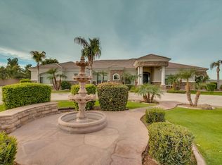 2547 E Calle De Flores, Gilbert, AZ 85298