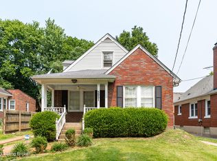 3911 Kennison Ave, Saint Matthews, KY 40207