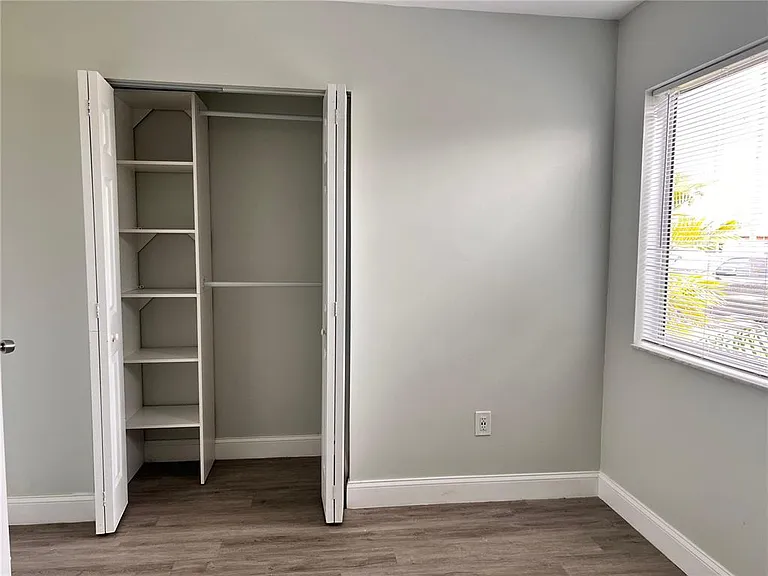 1299 Birchcrest Blvd — Photo 11