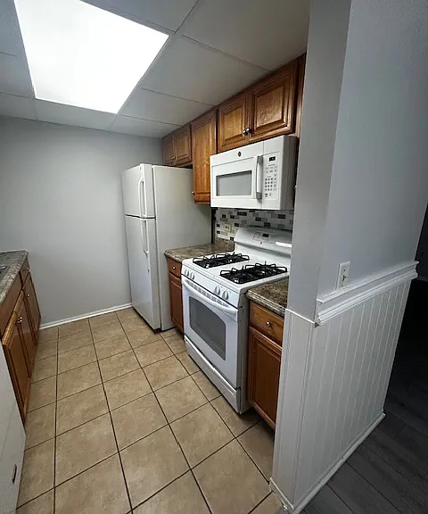 1702 Sable Ln #101 — Photo 4