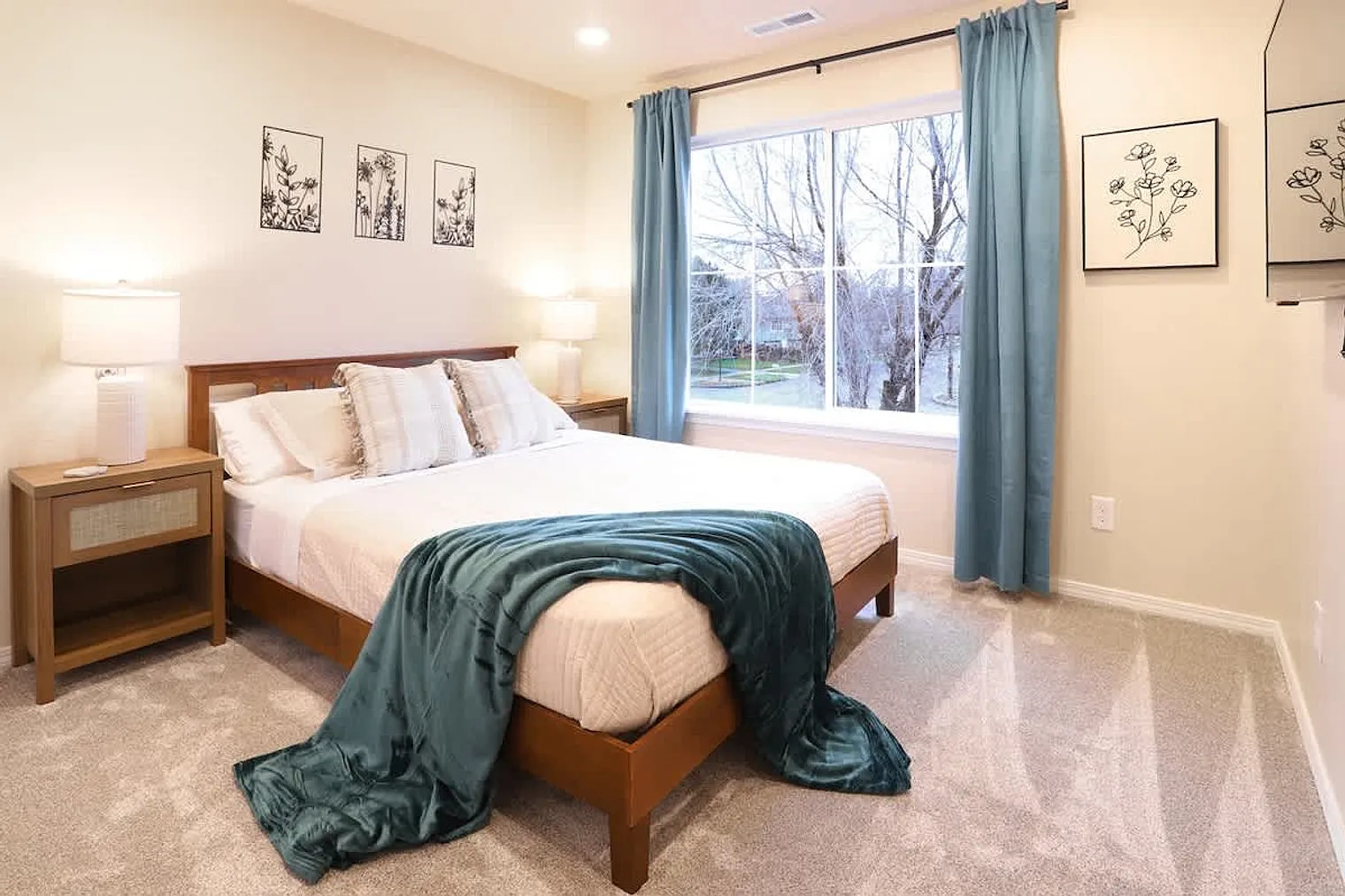 6 bed, 4.0 bath, $9,597 — Photo 4