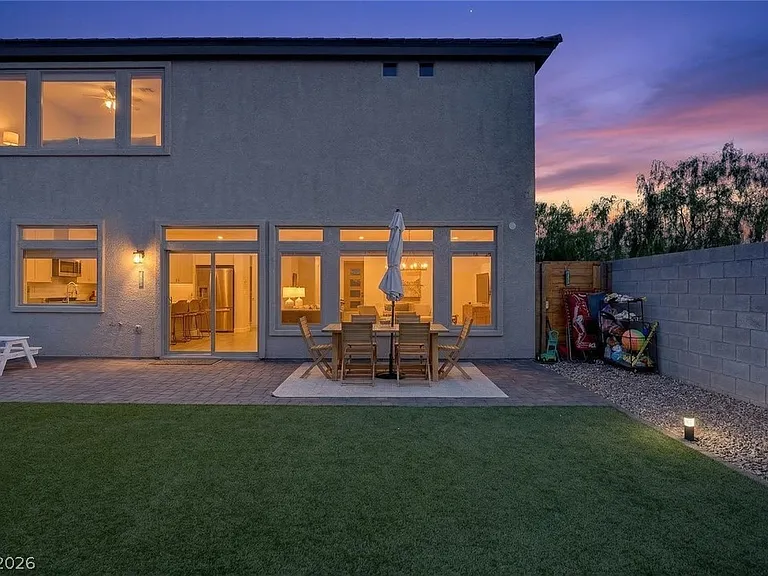 10446 Emerald Rye St — Photo 35
