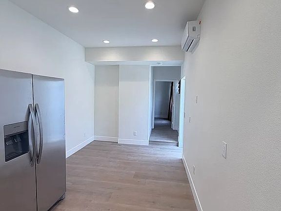 5th image of 4686 Whispering Woods Ct #2