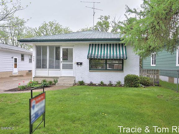 2nd image of 966 Calvary Ave NW