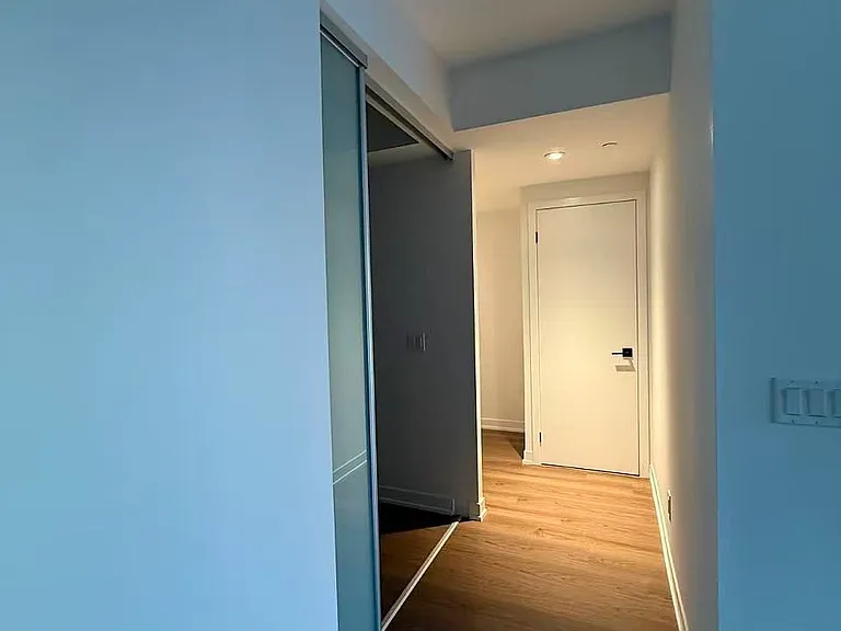 319 Jarvis St #2817 — Photo 9