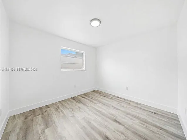 1781 SW 13th St — Photo 5