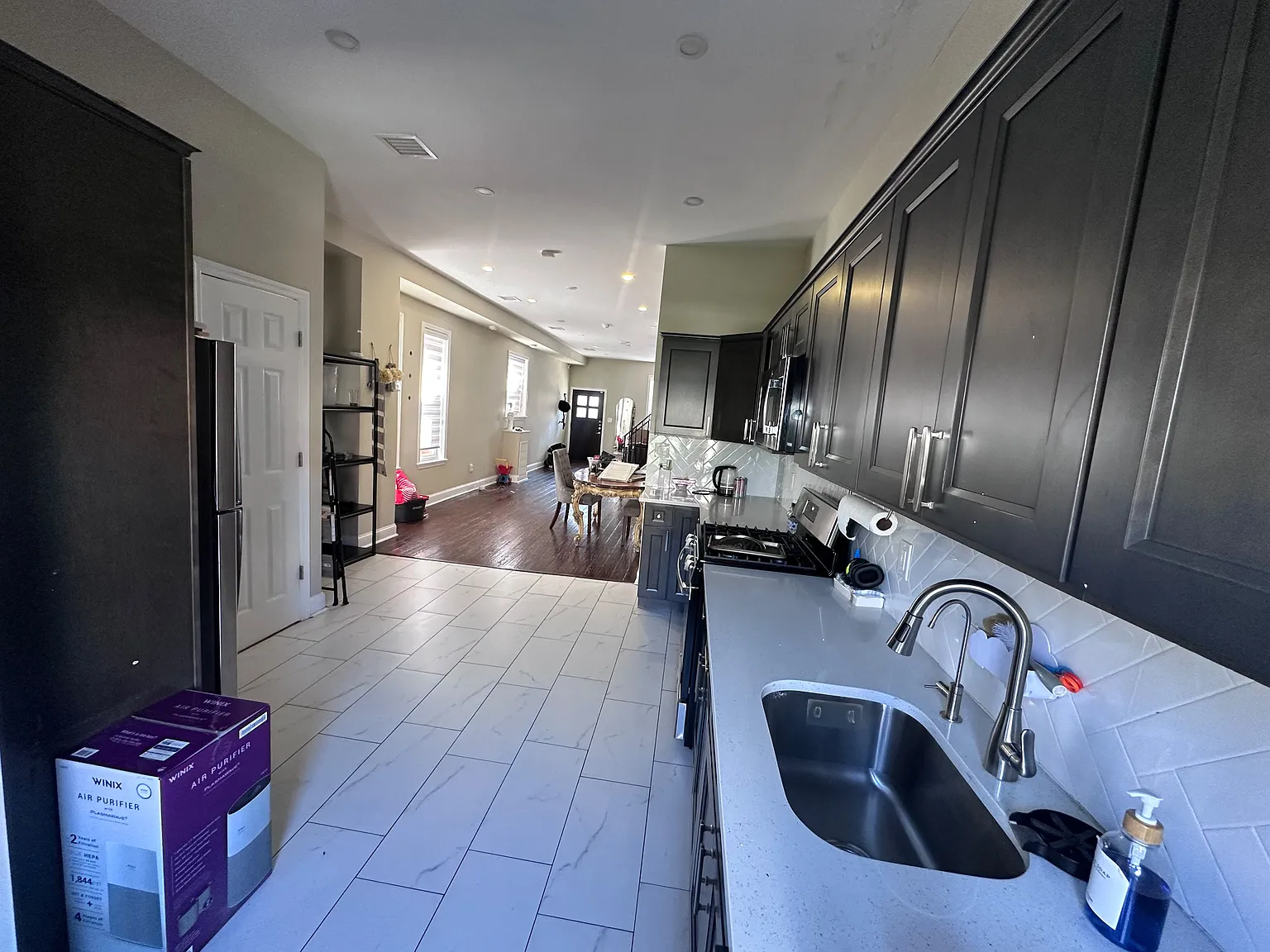 276 Armstrong Ave — Photo 2