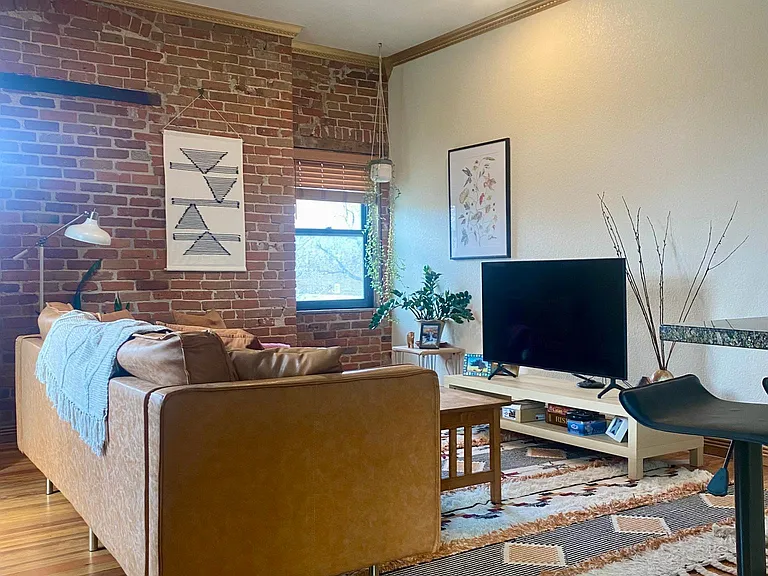973 Galapago St — Photo 2