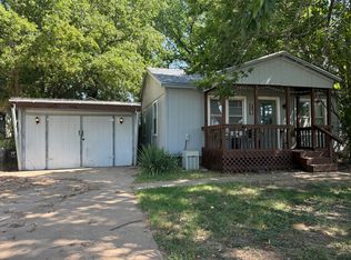 1240 E Walnut St, Cushing, OK 74023