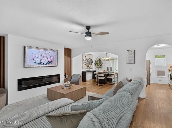 7038 SAINT IVES Court, Jacksonville, FL 32244