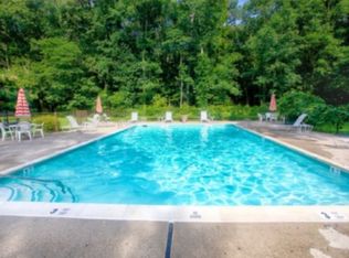 304 Pepperidge Lake Rd, Eastport, NY 11941