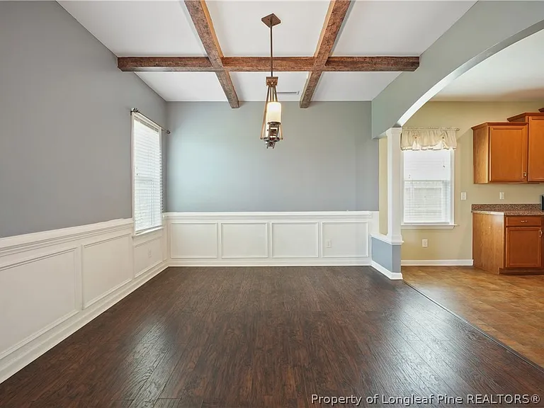 415 Highgrove Dr — Photo 15