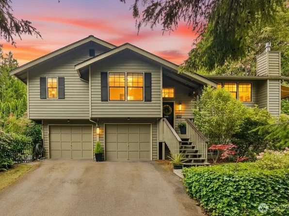 2101 NE William E Sutton Road, Bremerton, WA 98311