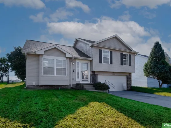 14409 S 27th St, Bellevue, NE 68123