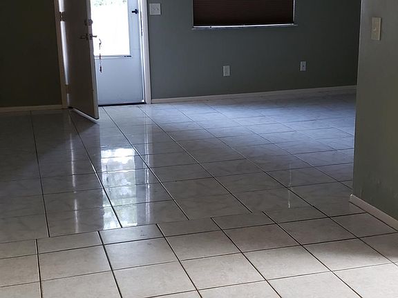 4th image of 4210 15th St