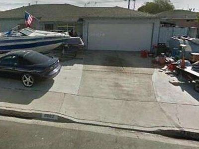 8682 Enid Ln, Midway City, CA, 92655