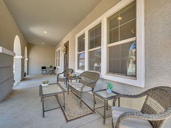 5th image of 21215 E Waverly Dr