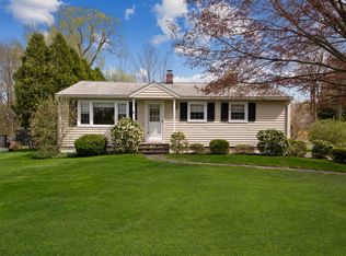 34 North St, Ridgefield, CT 06877